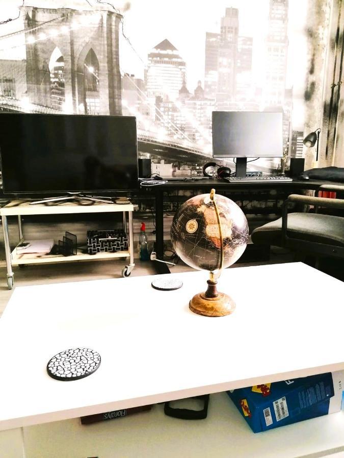 برلين Trendy Cool And Cozy Big Room In A Green Area 12 Min Near From The Center المظهر الخارجي الصورة